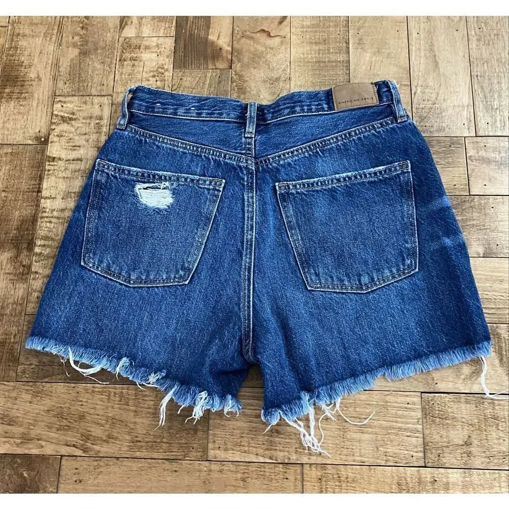 American Eagle 90’s Boyfriend Short Womens Jean Shorts Sz 2